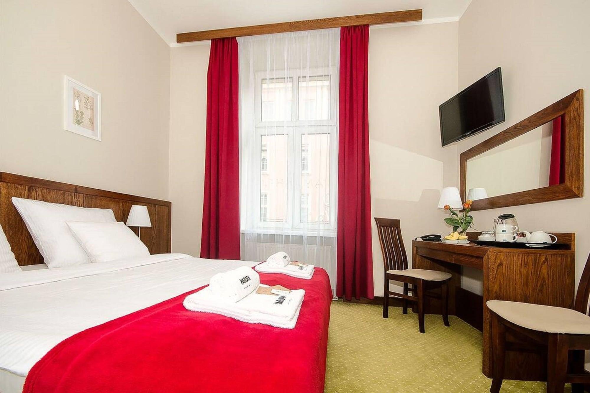 Hotel Yarden By Artery Hotels Krakow Bagian luar foto