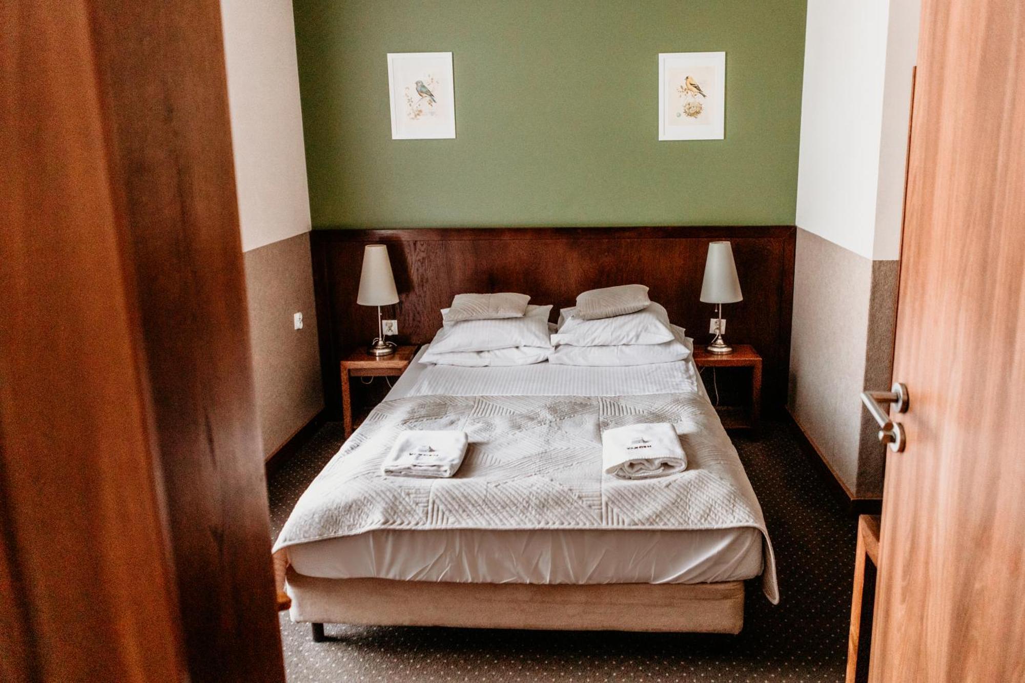 Hotel Yarden By Artery Hotels Krakow Bagian luar foto