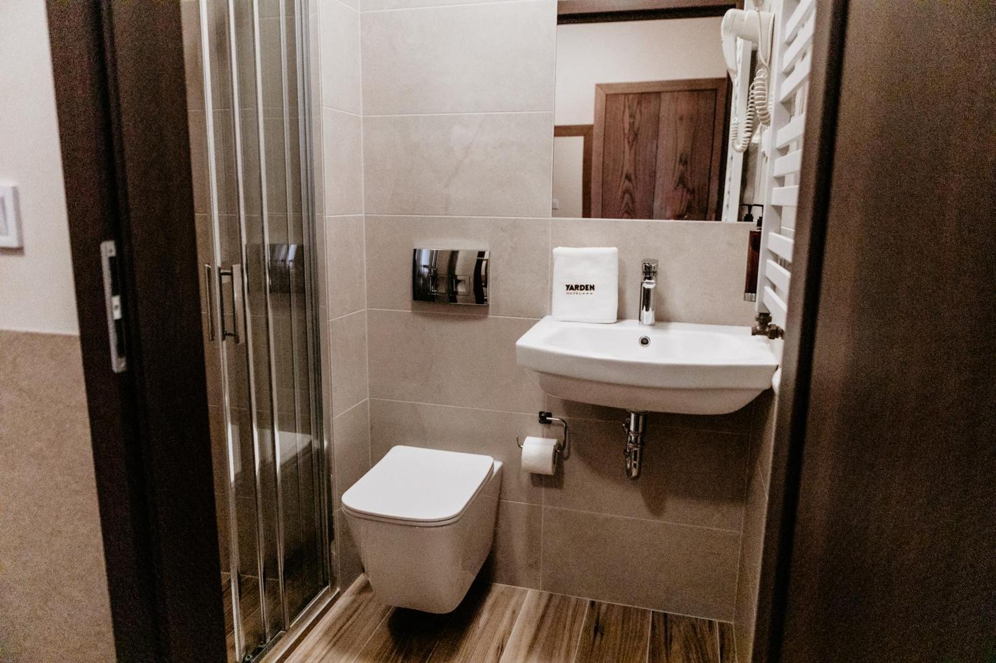 Hotel Yarden By Artery Hotels Krakow Bagian luar foto