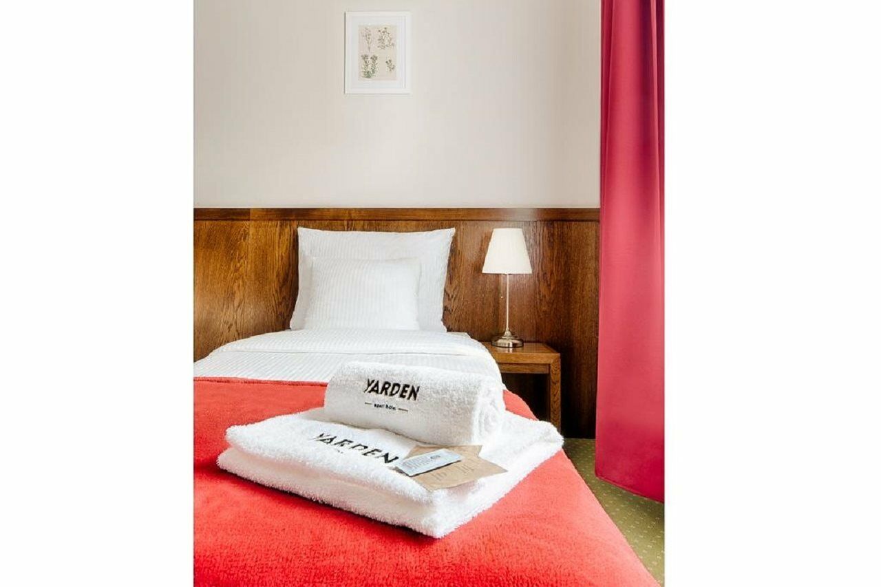 Hotel Yarden By Artery Hotels Krakow Bagian luar foto